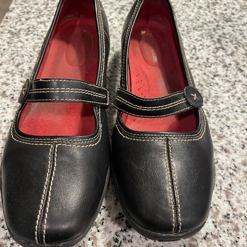Naturalizer Leather Shoes